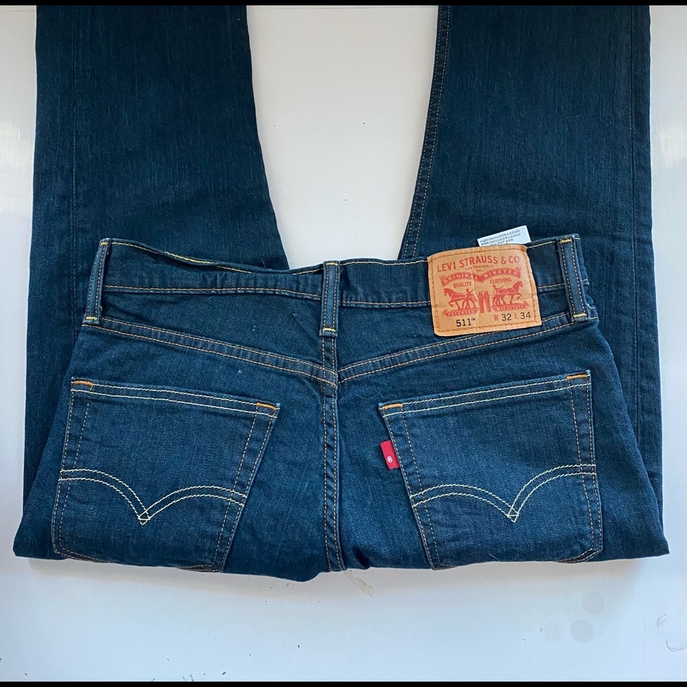 Levi’s 511 Dark Wash Skinny Jeans Size 32/34